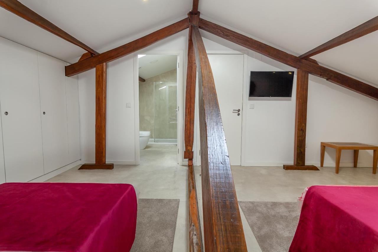 Up Tree Nature Rooms 阿威罗 外观 照片