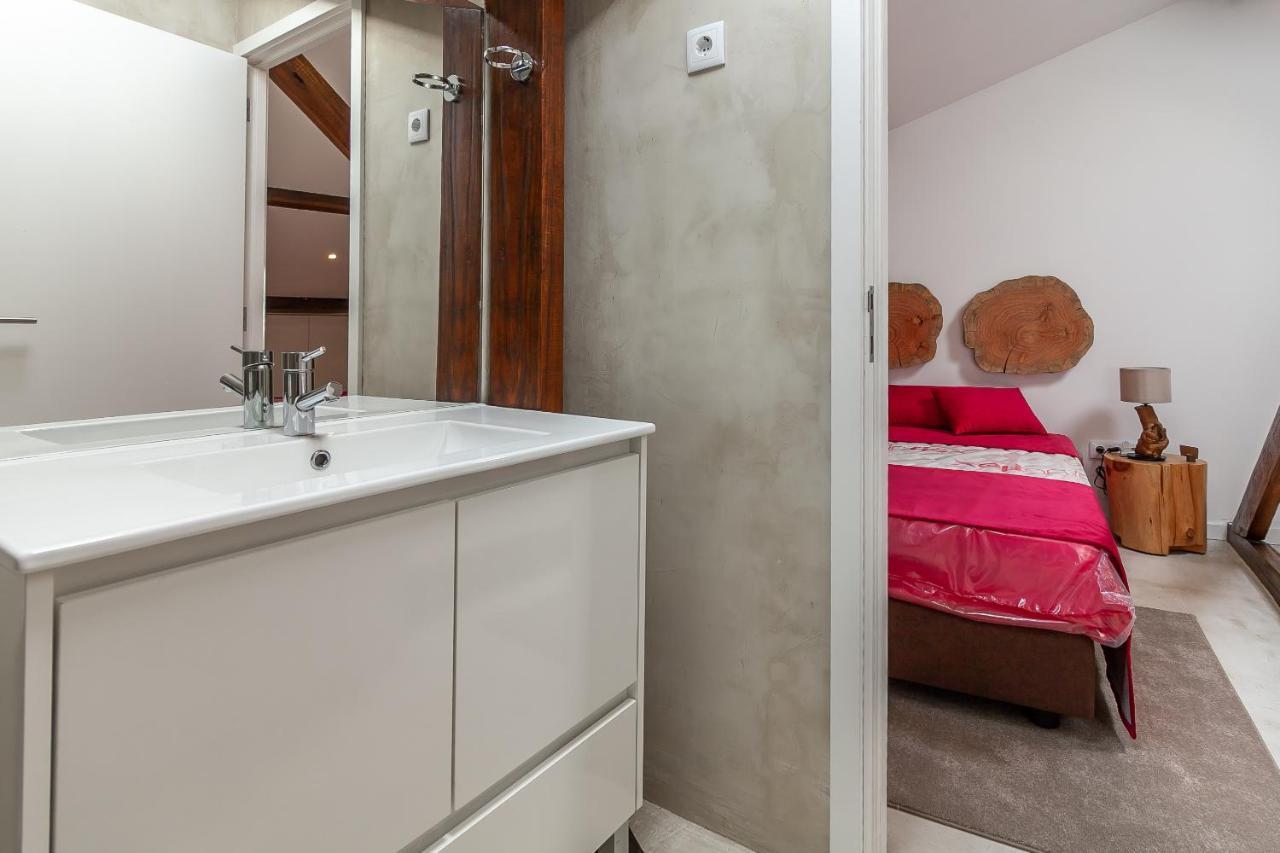 Up Tree Nature Rooms 阿威罗 外观 照片