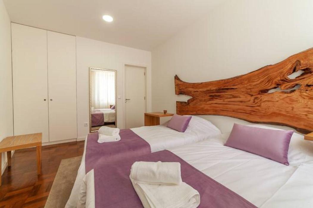 Up Tree Nature Rooms 阿威罗 外观 照片